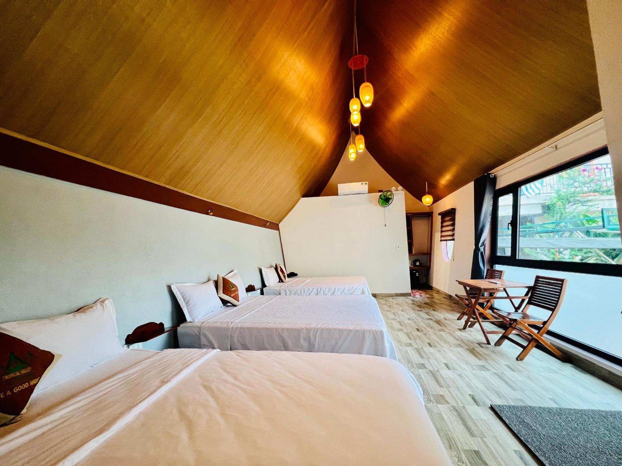 Tropical Valley Homestay - Villas Phong Nha Exterior photo