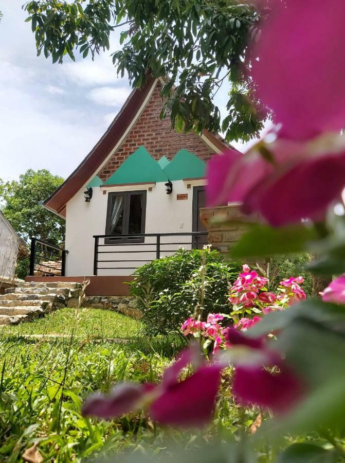 Tropical Valley Homestay - Villas Phong Nha Exterior photo